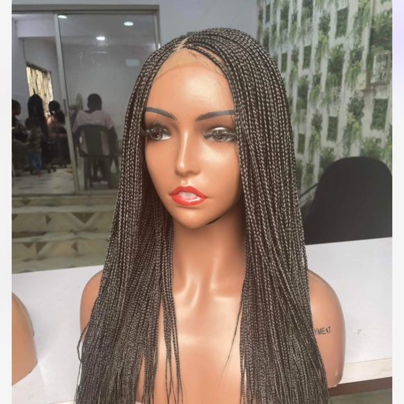 Braided wig - Picture 2 of 3